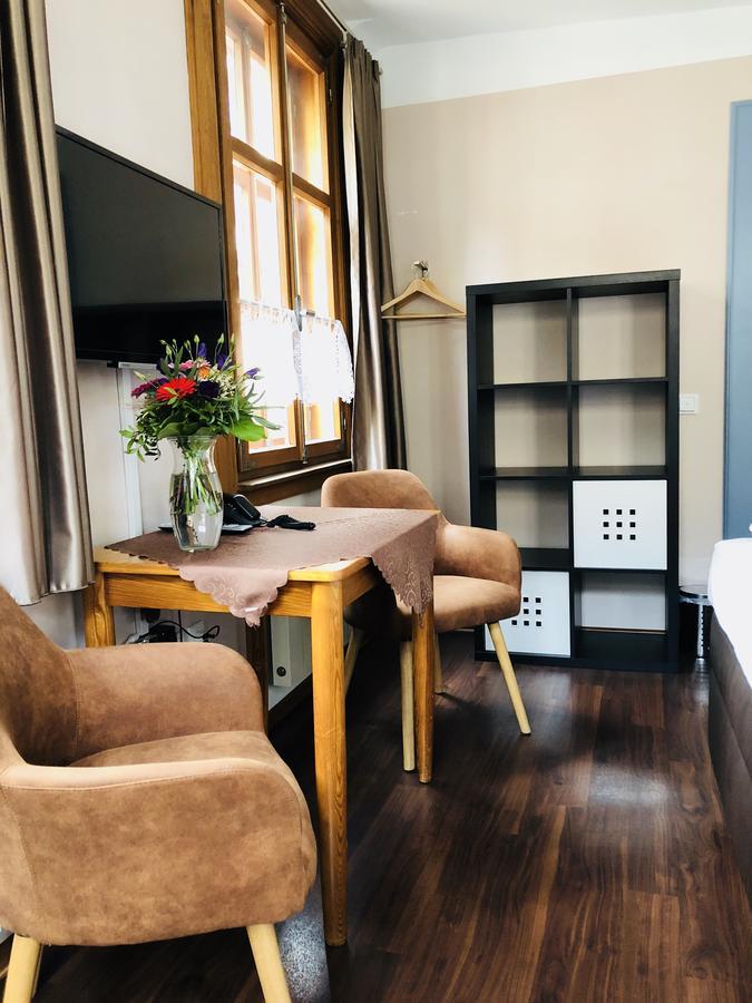 Zum Fehmelbauer Hotell Karlstadt Exteriör bild